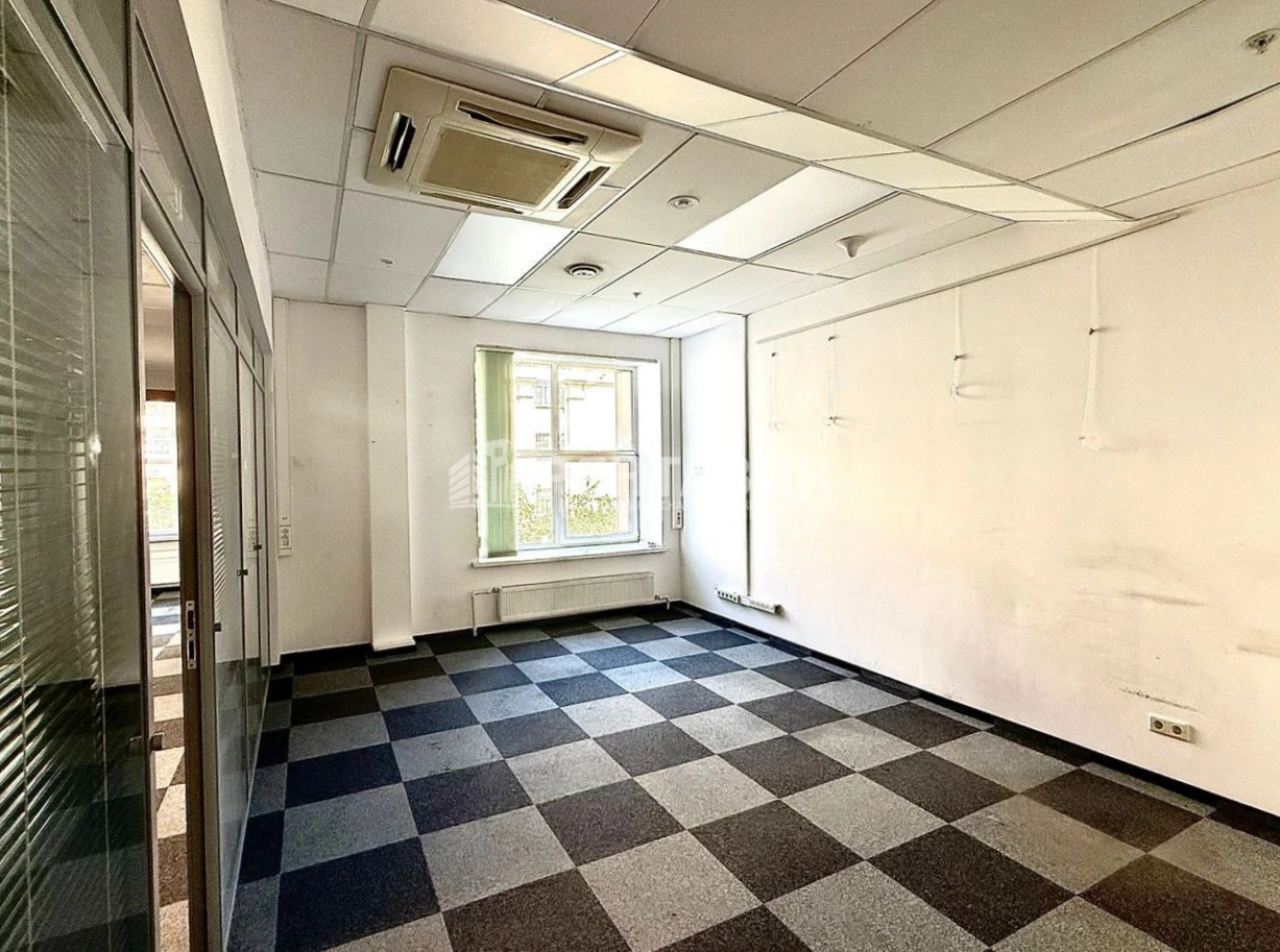 Офис Baker Plaza / Бейкер Плаза площадью 289 квадратных метров