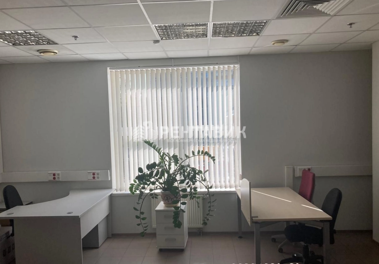 Офис Аэропорт площадью 890 квадратных метров