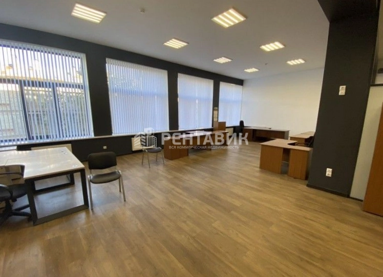 Офис Двинская, 3 площадью 400 квадратных метров