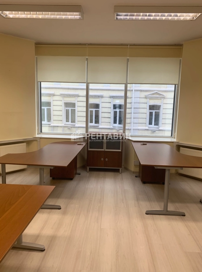 Здание целиком Трубная, 25к1 площадью 1400 квадратных метров