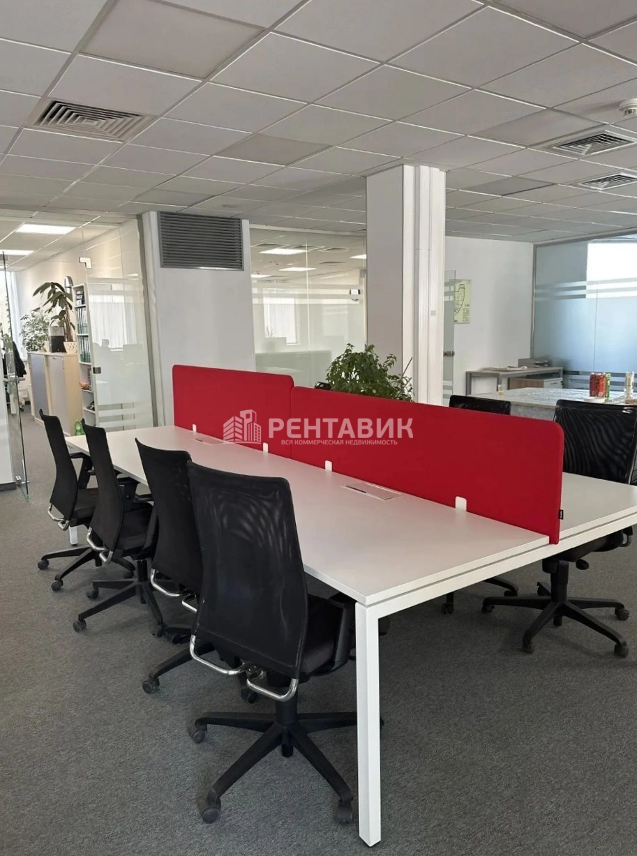 Офис Кулон Билдинг площадью 734 квадратных метров