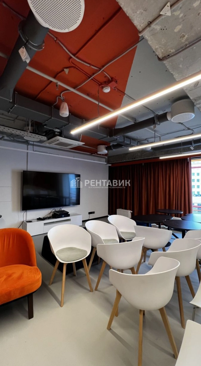 Офис на Тульской площадью 2185.6 квадратных метров