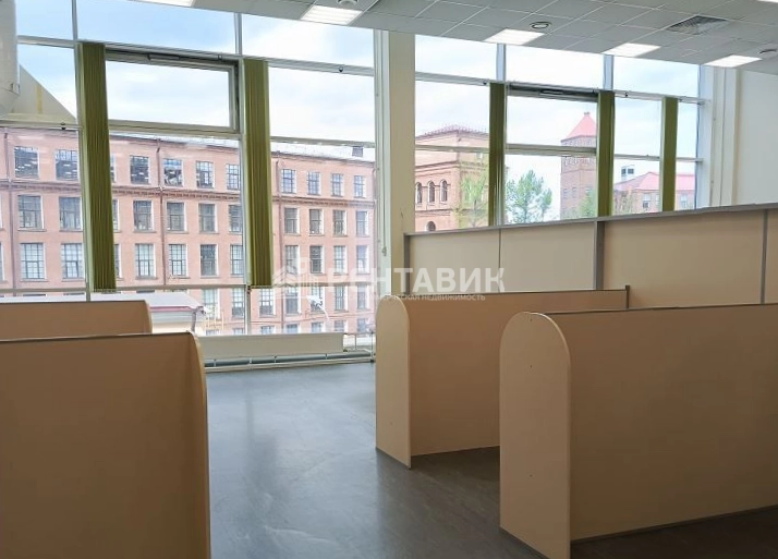 Офис Красная Заря площадью 173 квадратных метров