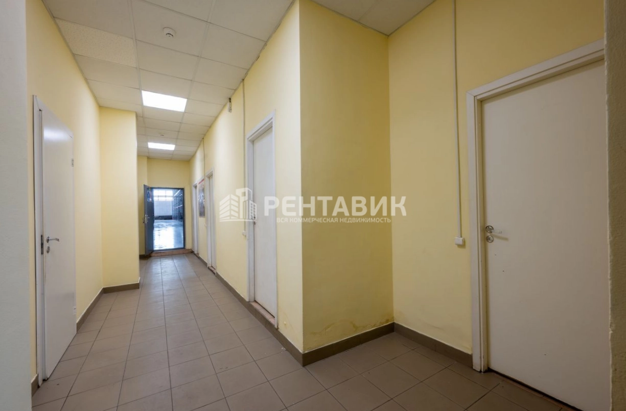 Склад Интертерминал Парнас, литер Б площадью 8269 квадратных метров