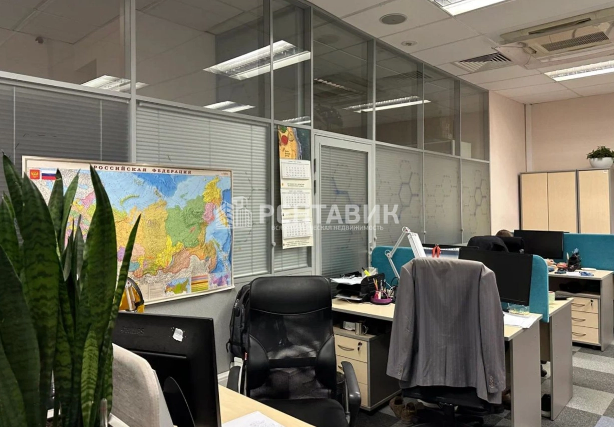 Офис Baker Plaza / Бейкер Плаза площадью 400 квадратных метров
