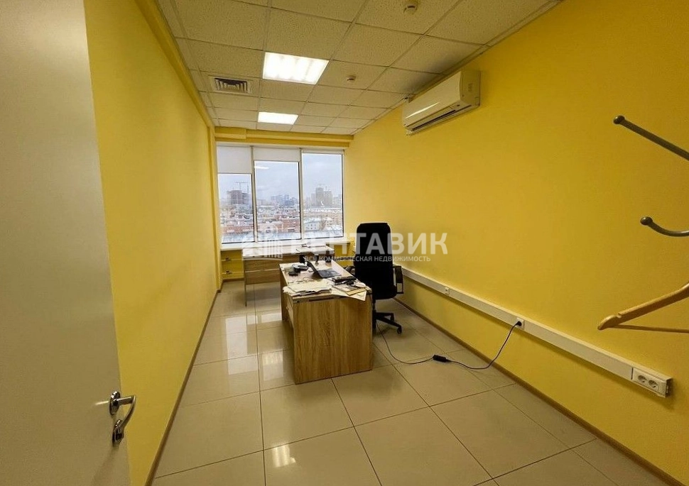 Офис Glass House площадью 101 квадратных метров