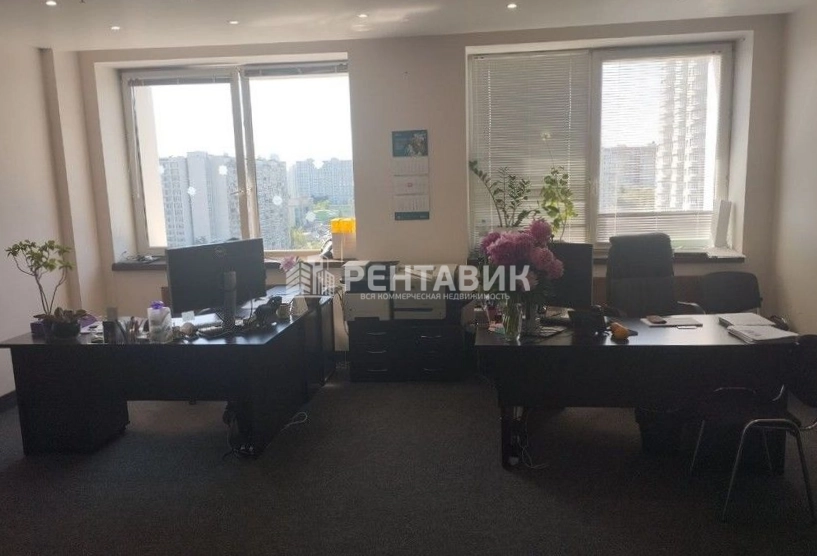 Офис Крылатский площадью 328 квадратных метров