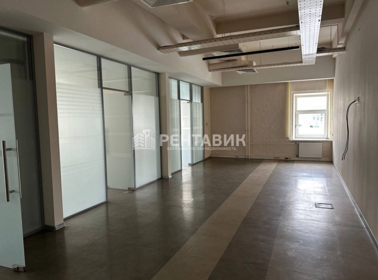 Офис На Милютинском площадью 1240 квадратных метров
