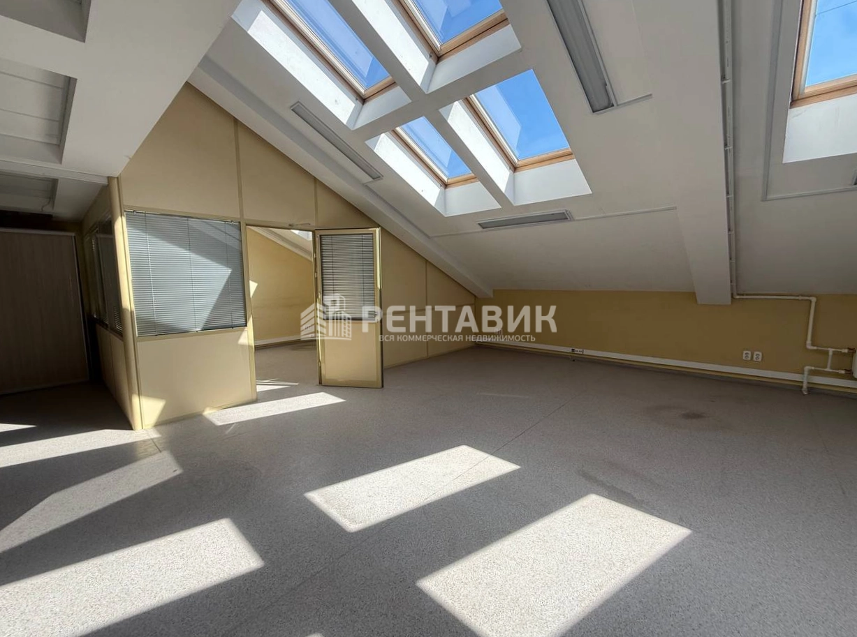 Офис Набережная реки Мойки, 37 площадью 197 квадратных метров