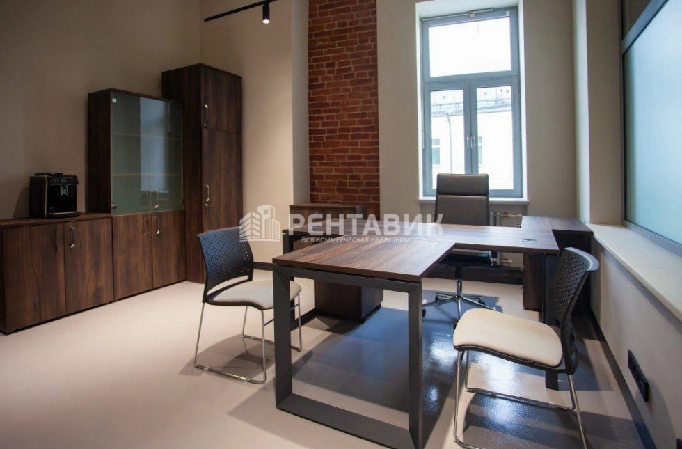 Офис Лубянский, 19с1 площадью 305.29 квадратных метров