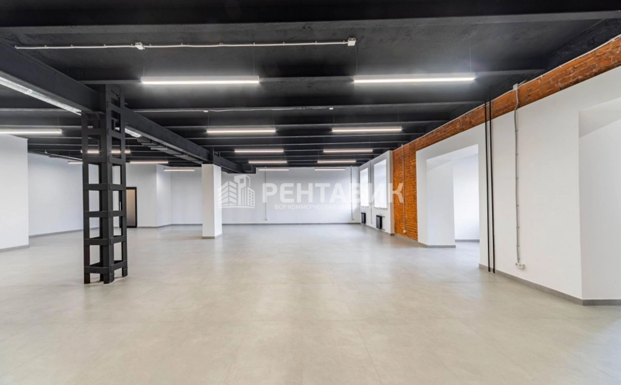 Офис ЛОФТ 325 площадью 437 квадратных метров