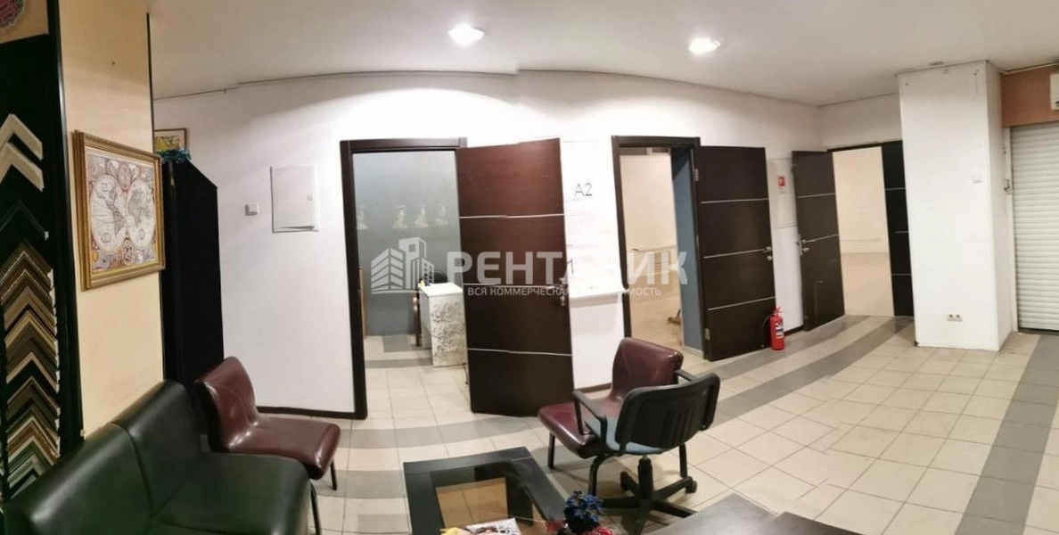 Торговая площадь Весна на Новом Арбате площадью 1698 квадратных метров