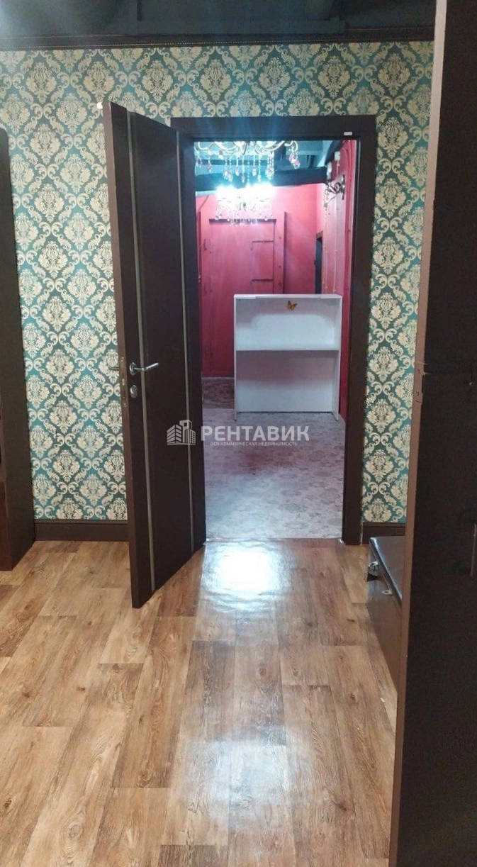 Помещение свободного назначения Аэропорт площадью 231 квадратных метров