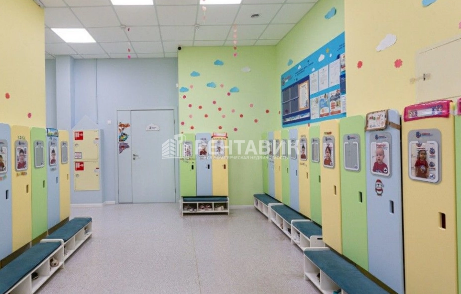 Помещение свободного назначения Сосинская, 6 площадью 270.6 квадратных метров