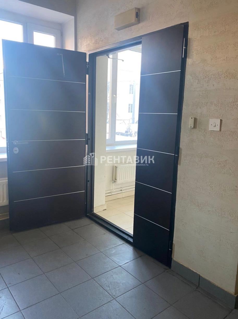 Здание целиком 3-й Самотёчный, 11с1 площадью 2442.7 квадратных метров