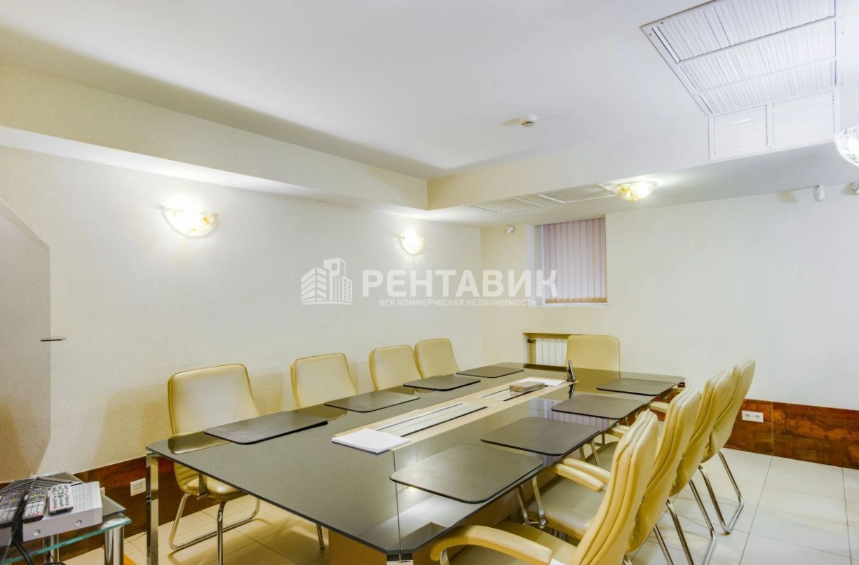 Офис Петровский, 5с8 площадью 254 квадратных метров