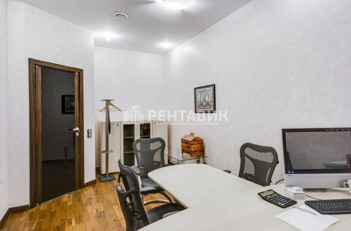 Офис Петровский, 5с8 площадью 254 квадратных метров