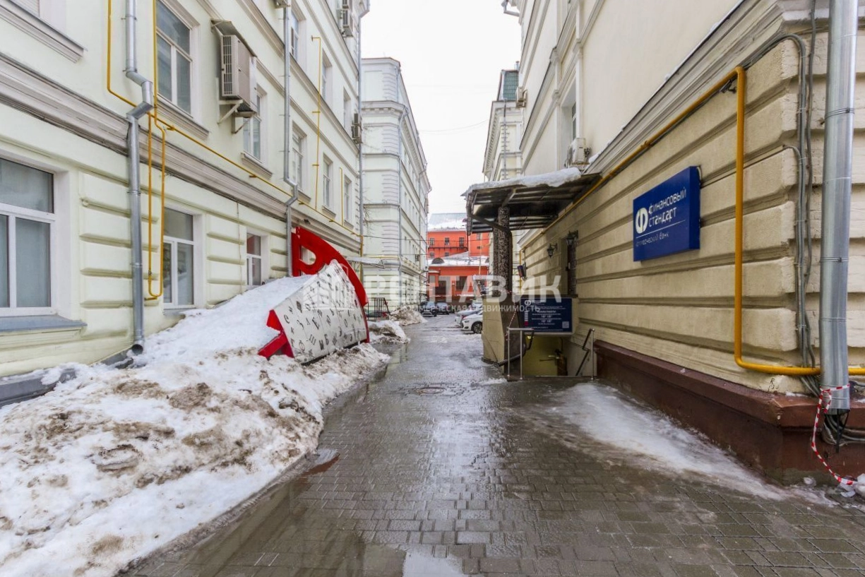Офис Петровский, 5с8 площадью 254 квадратных метров