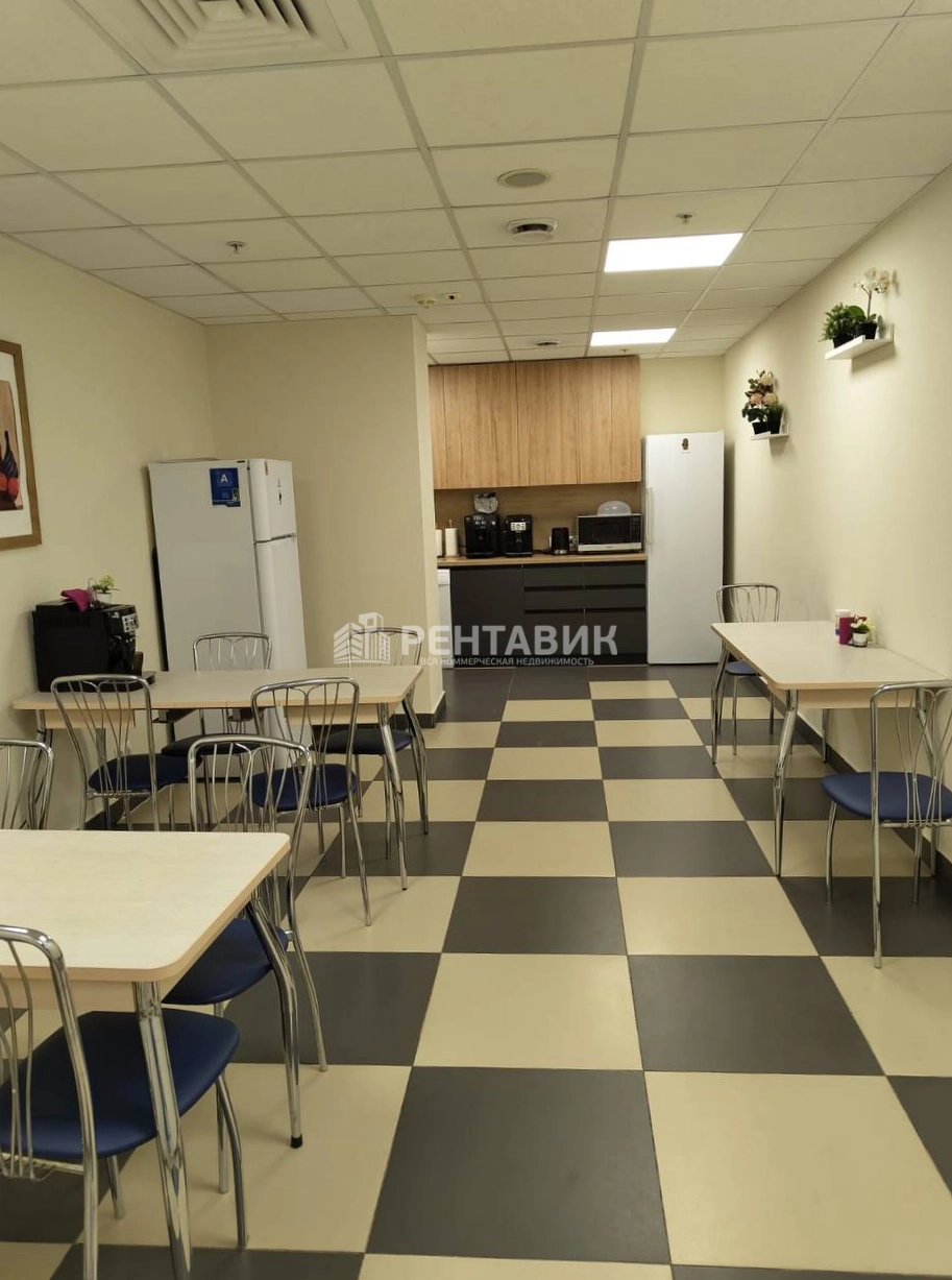 Офис Монарх площадью 1500 квадратных метров