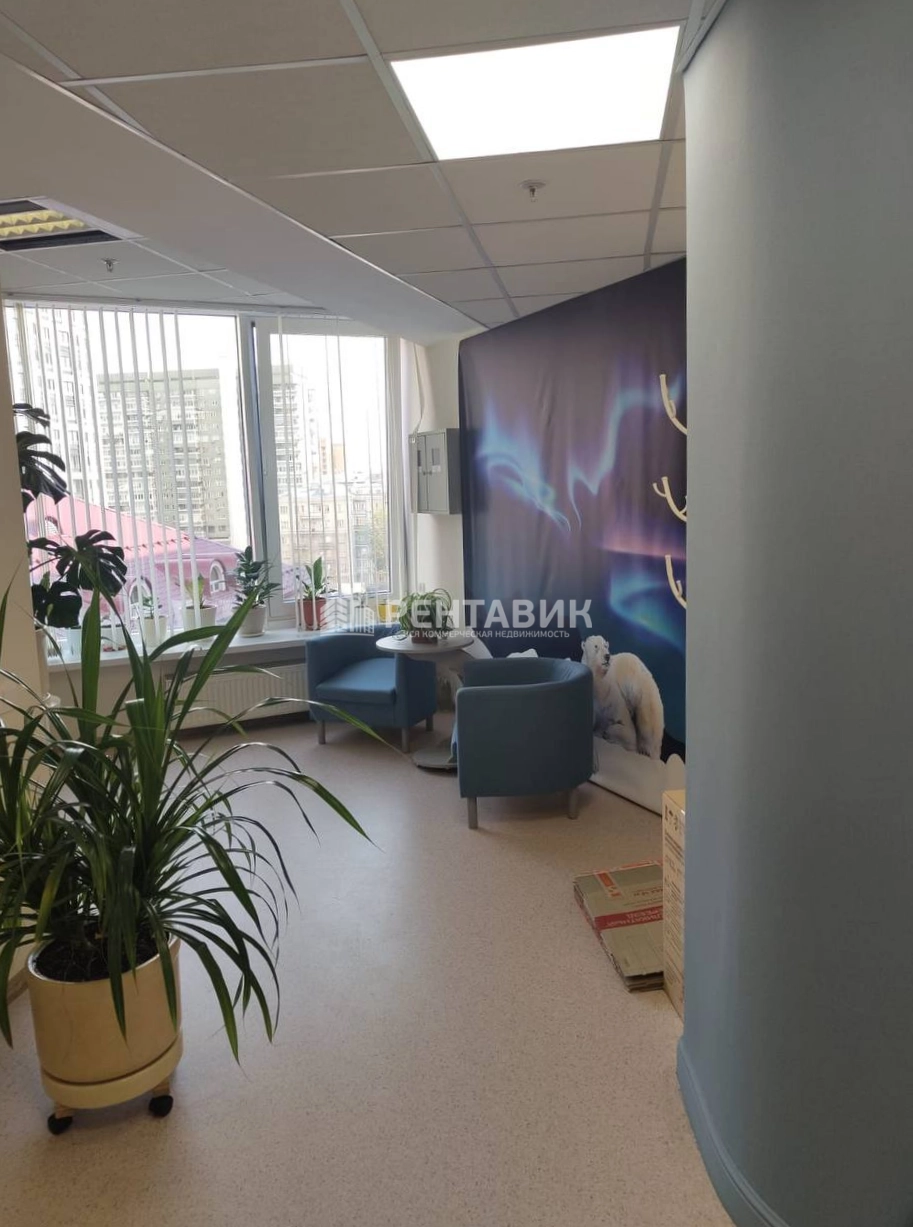 Офис Монарх площадью 2800 квадратных метров