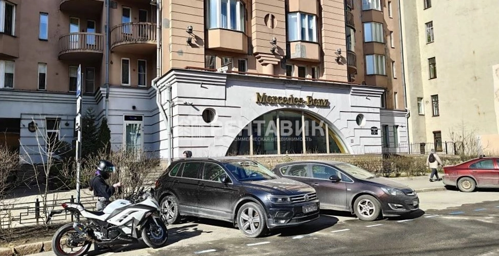 Помещение свободного назначения Крестьянский, 4А площадью 320 квадратных метров