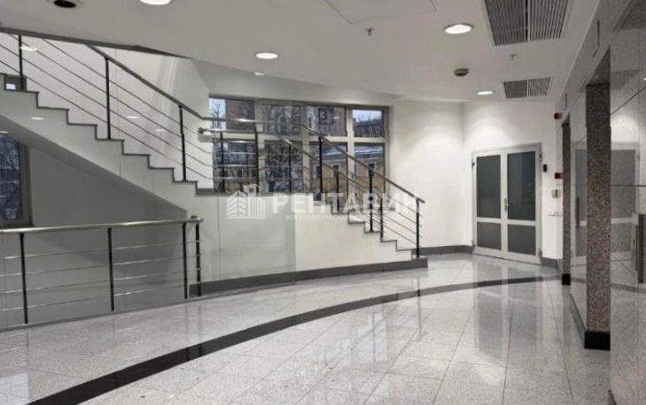 Офис Amber Plaza площадью 728 квадратных метров