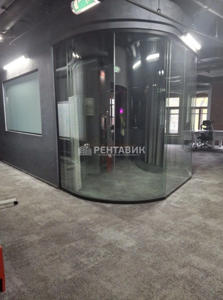 Офис Школа Журналистов площадью 1441.8 квадратных метров