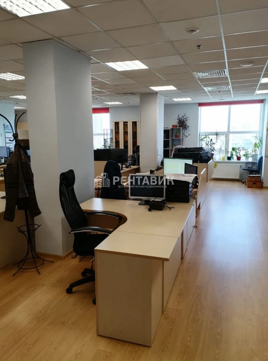 Офис Аэропорт площадью 1332.6 квадратных метров