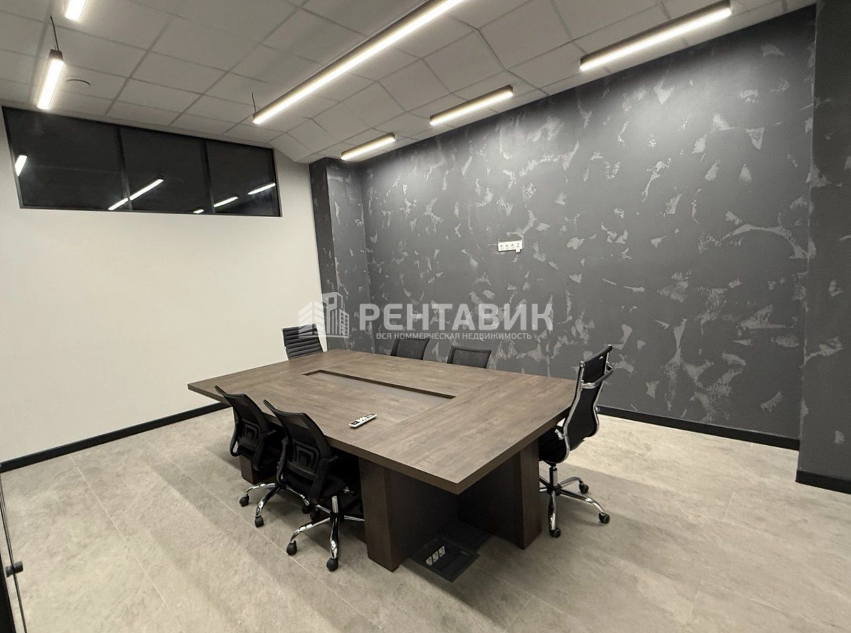 Офис Премьер Плаза площадью 780 квадратных метров