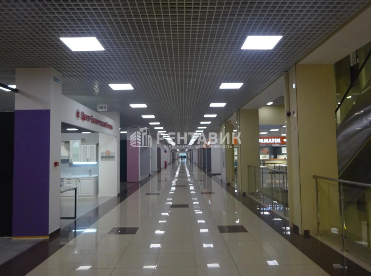 Торговая площадь Богатырь площадью 854 квадратных метров