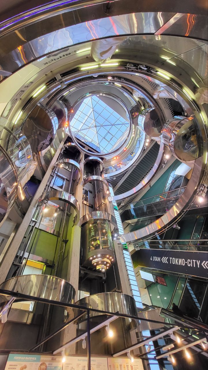 фасад дома, здание по адресу г Санкт-Петербург, Невский пр-кт, д 71