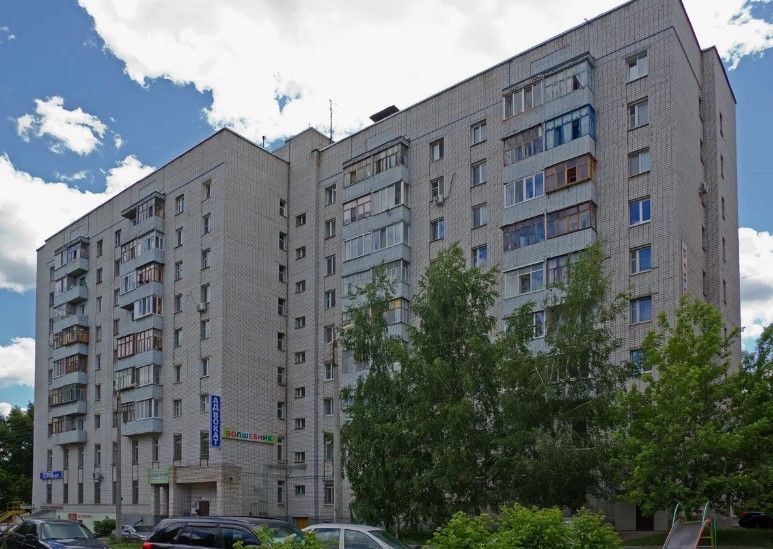 фасад дома, здание по адресу г Казань, ул Восстания, д 101