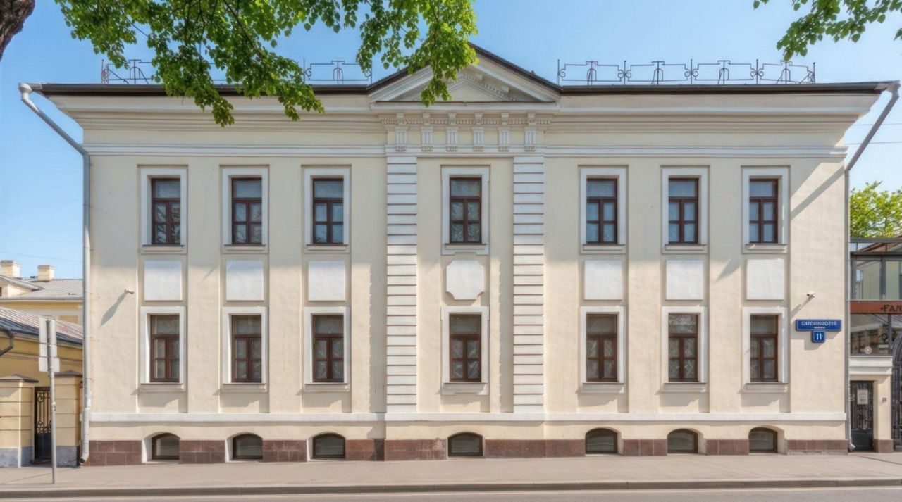фасад дома, здание по адресу г Москва, ул Спартаковская, д 11 стр 1