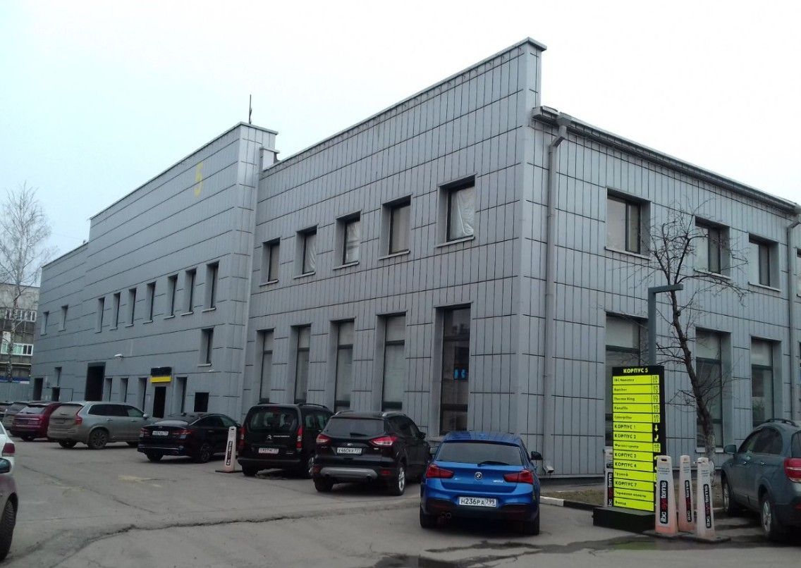 фасад дома, здание по адресу г Москва, пр-д 1-й Перова Поля, д 9 стр 5