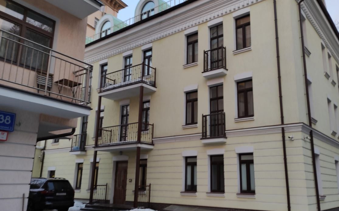 фасад дома, здание по адресу г Москва, Космодамианская наб, д 38 стр 1