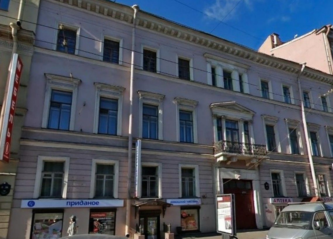 фасад дома, здание по адресу г Санкт-Петербург, лн 1-я В.О., д 40