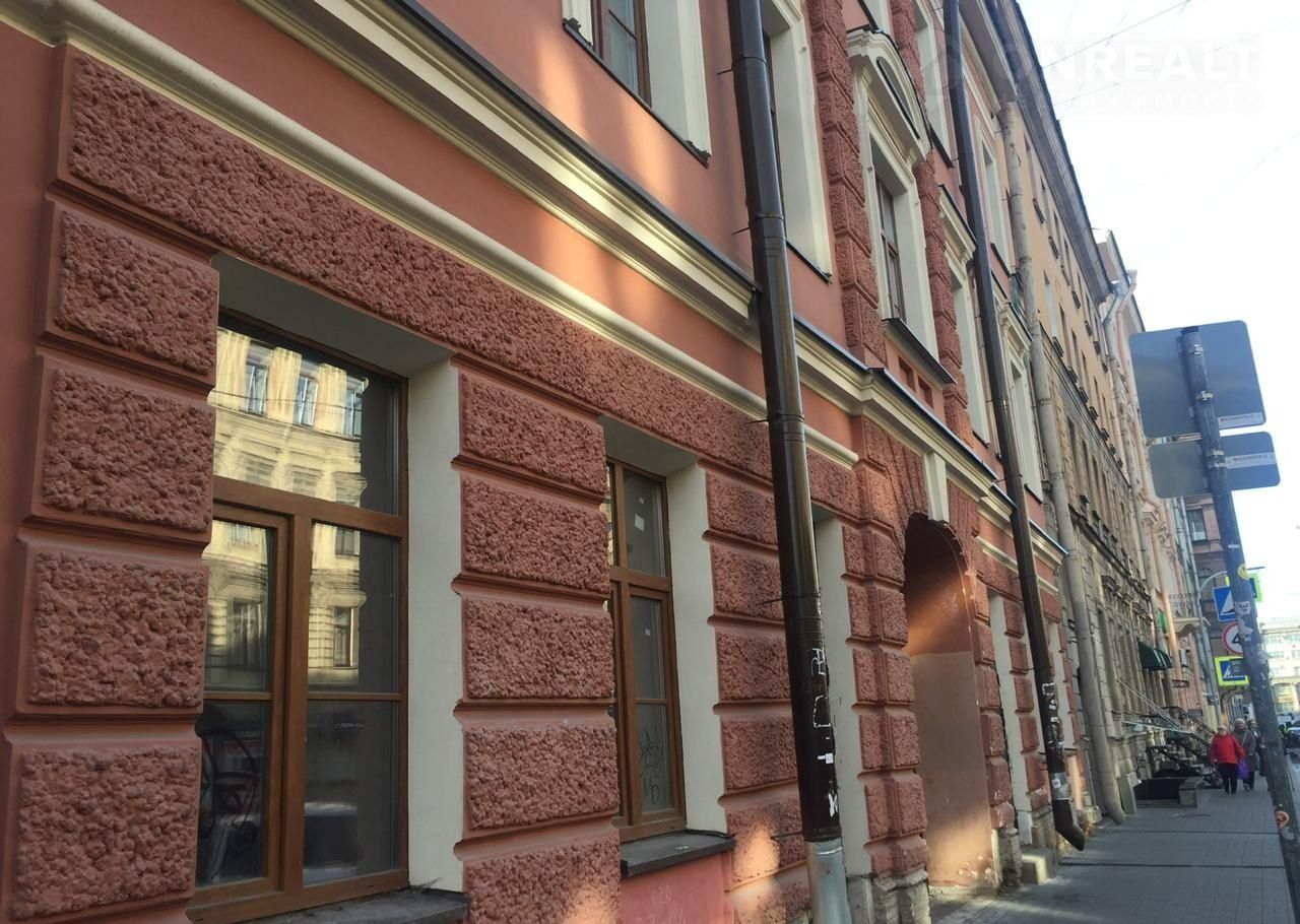 фасад дома, здание по адресу г Санкт-Петербург, ул Жуковского, д 19а