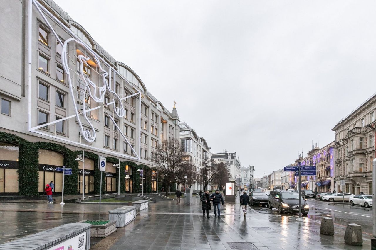 фасад дома, здание по адресу г Москва, ул Петровка, д 5