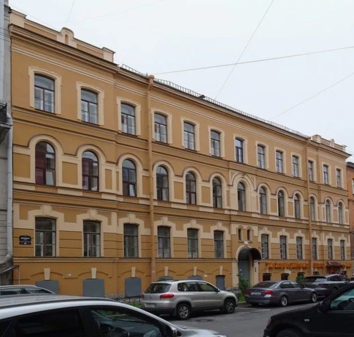 фасад дома, здание по адресу г Санкт-Петербург, ул Моховая, д 43