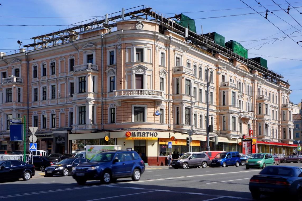 фасад дома, здание по адресу г Москва, ул 1-я Тверская-Ямская, д 2 стр 1 