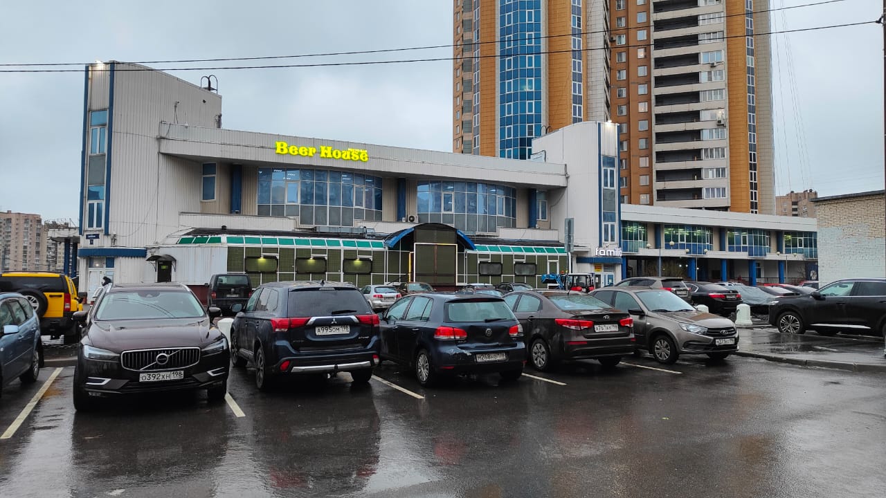 фасад дома, здание по адресу г Санкт-Петербург, пр-кт Пятилеток, д 2