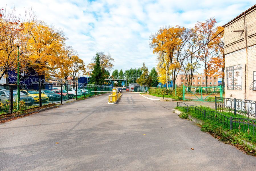 фасад дома, здание по адресу г Санкт-Петербург, ул Салова, д 56 