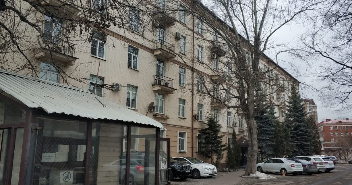 фасад дома, здание по адресу г Москва, ул Розанова, д 10 стр 1