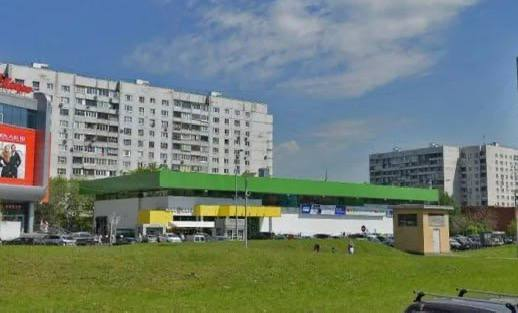 Даркстор арендовал торговое помещение 803 м2 по адресу: Строгинский б-р, д 1 к 2. Москва
