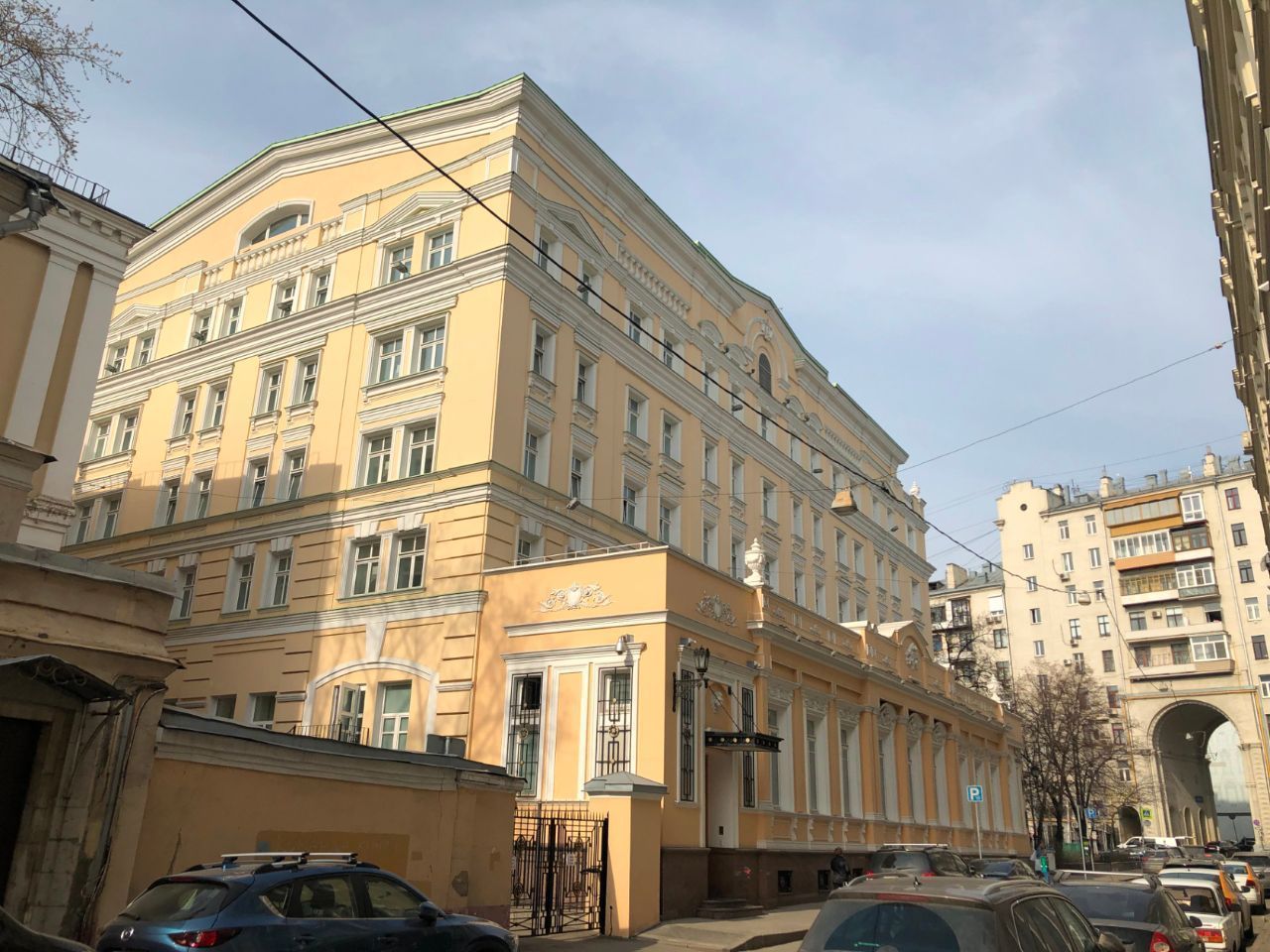 фасад дома, здание по адресу г Москва, Леонтьевский пер, д 25 