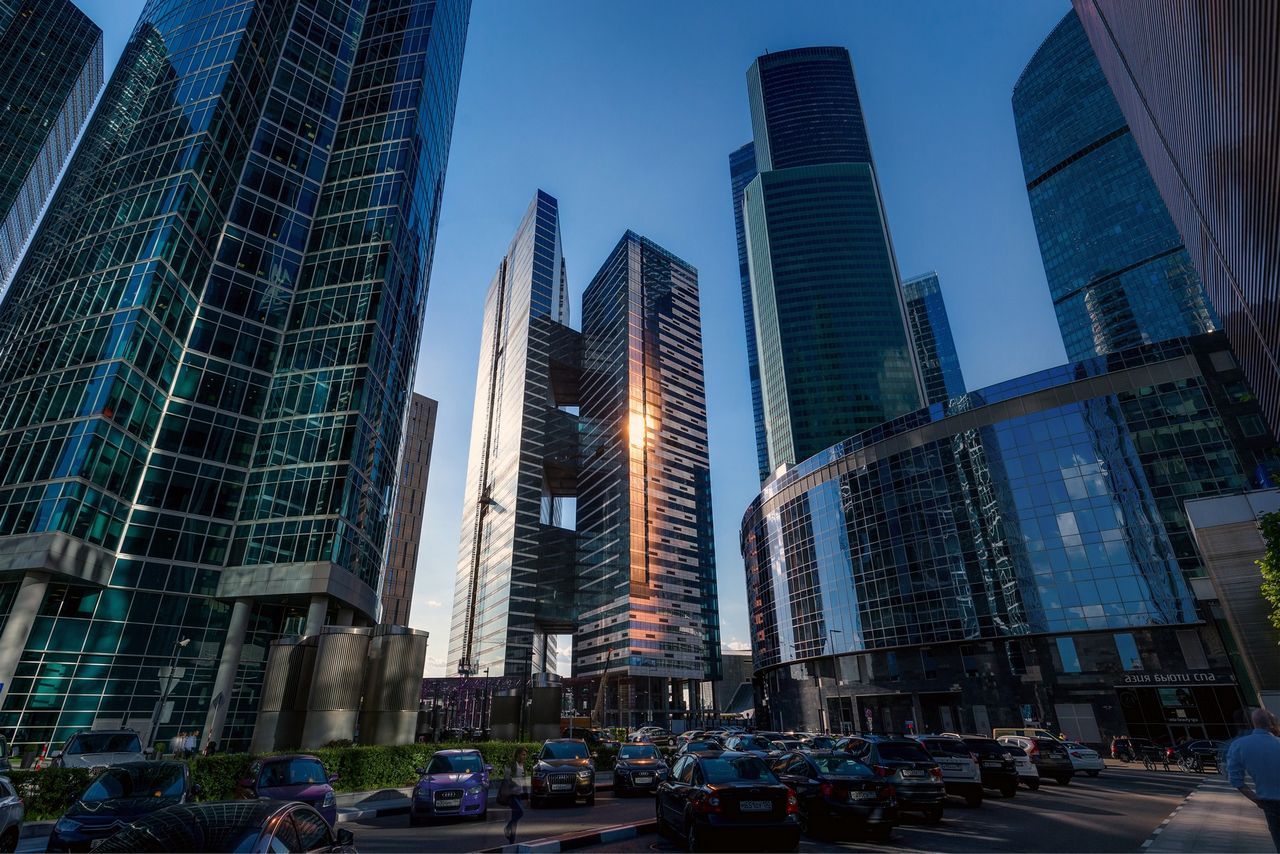 фасад дома, здание по адресу г Москва, Пресненская наб, д 10 стр 2