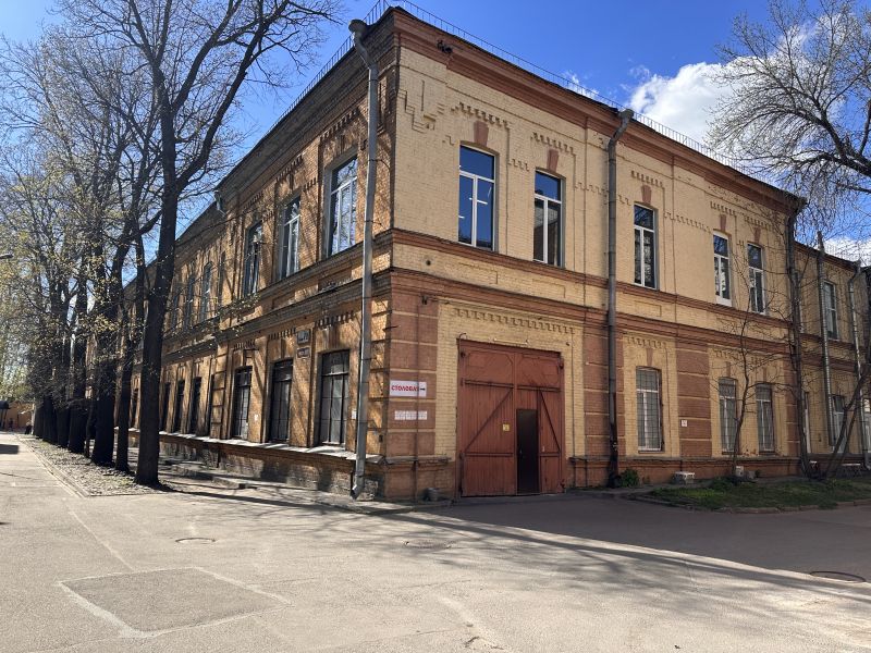 фасад дома, здание по адресу г Санкт-Петербург, ул Комсомола, д 1-3 