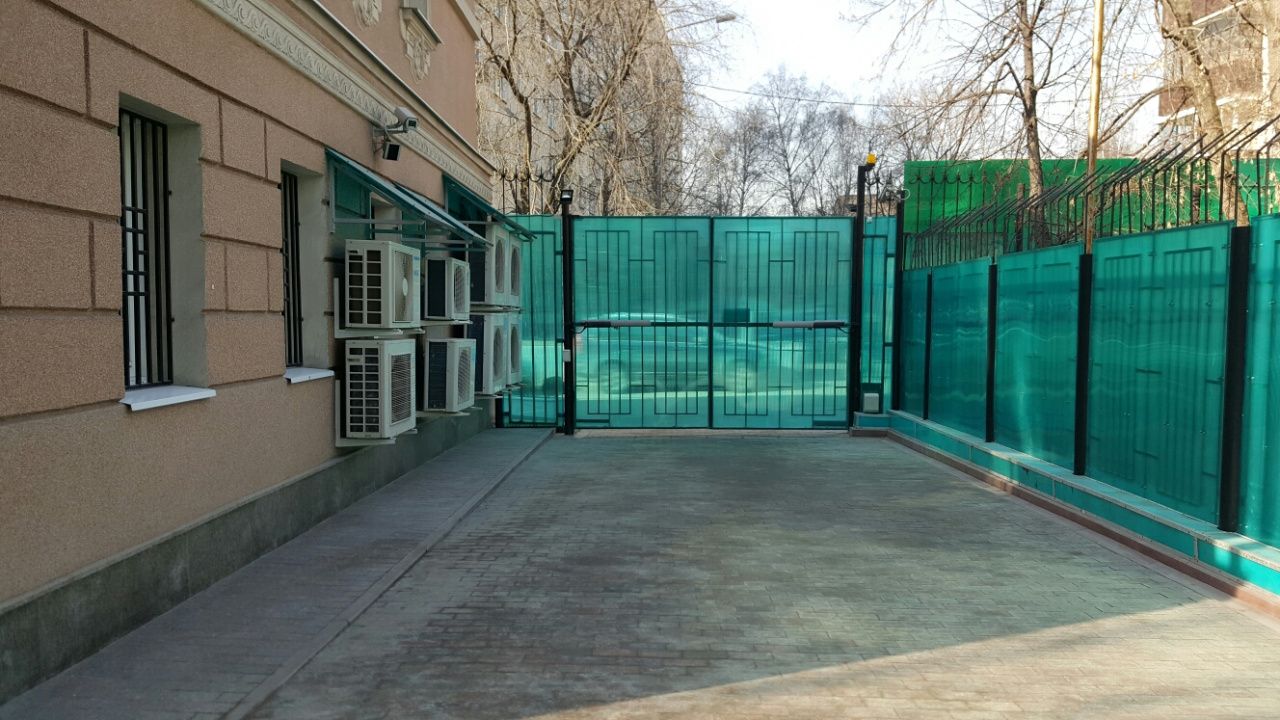 фасад дома, здание по адресу г Москва, 2-й Спасоналивковский пер, д 8