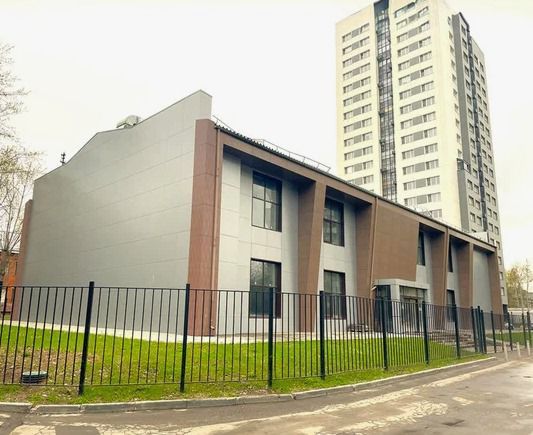 Медицинская компания арендовала здание 1 451 м2 по адресу: Большая Очаковская, д 35А. Москва