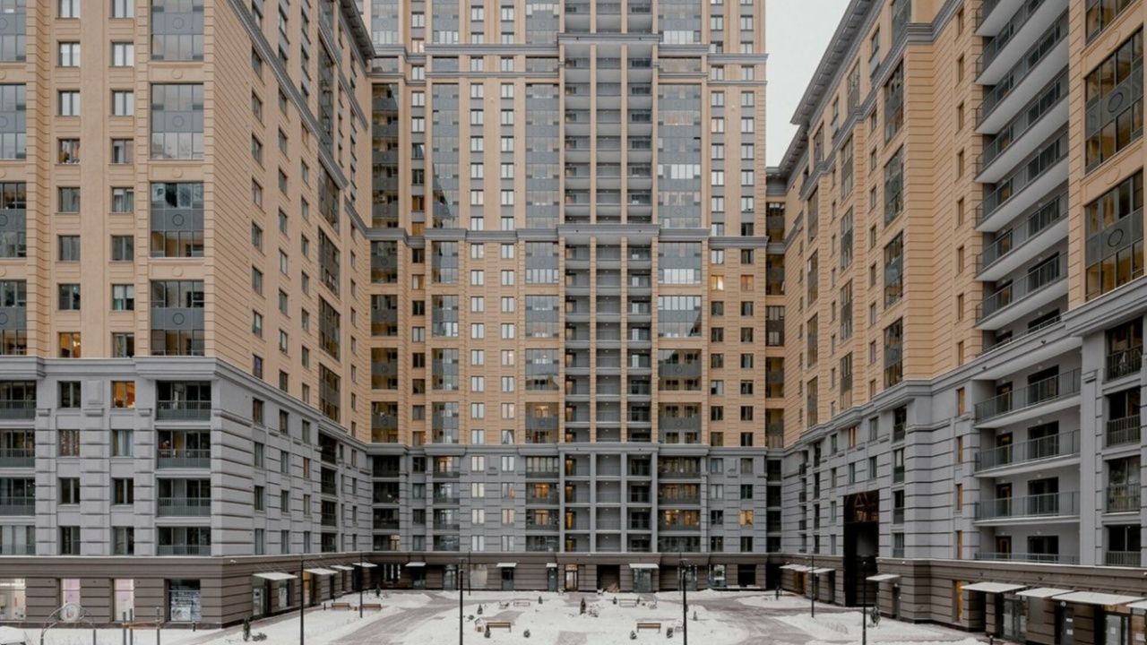 фасад дома, здание по адресу г Санкт-Петербург, Дальневосточный пр-кт, д 39 к 4 стр 1